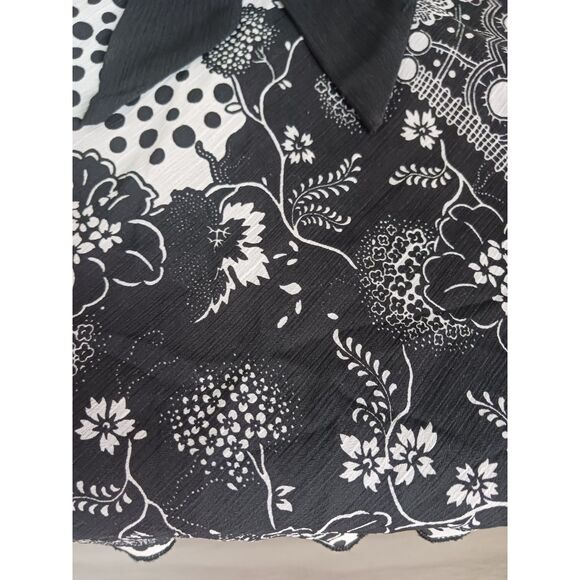 Vintage Floral Print Halterneck Sleeveless Blouse - Picture 8 of 13